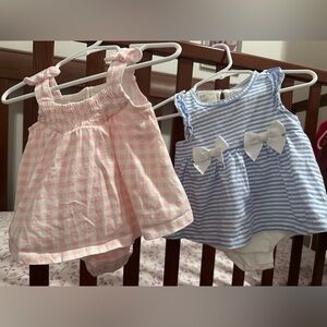 Set of 2 First Impressions onesies size 6-9 months